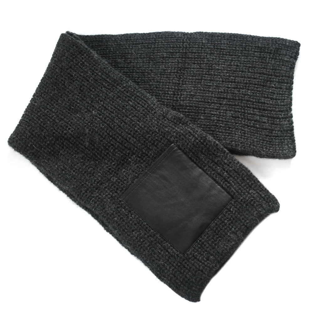 100% Alpaca Knitted Scarf w/ Leather Pocket for Women and Men - Dk Gray